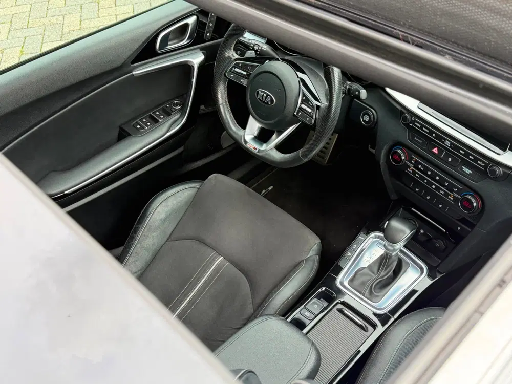 Kia ProCeed 1.4 T-GDI GT-PlusLine uit 2019, foto 9