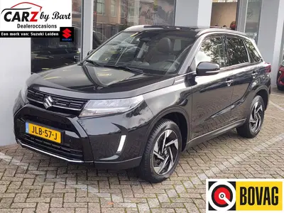 Suzuki Vitara 1.4 BOOSTERJET STYLE SMART HYBRID Dodehoek uit 2025