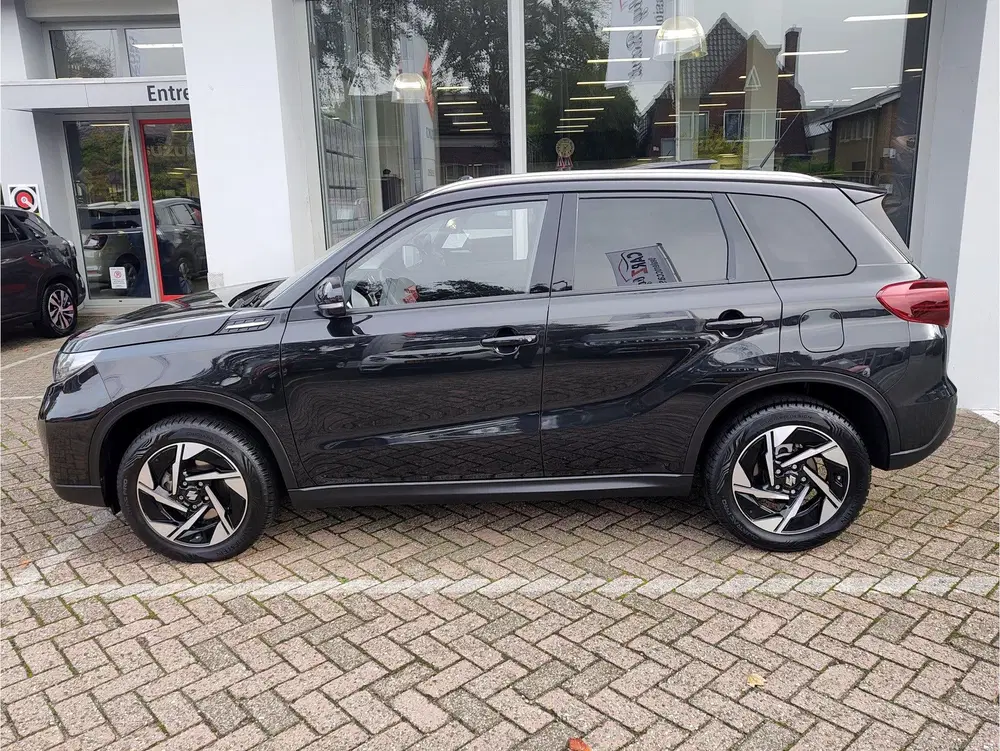 Suzuki Vitara 1.4 BOOSTERJET STYLE SMART HYBRID Dodehoek uit 2025, foto 2