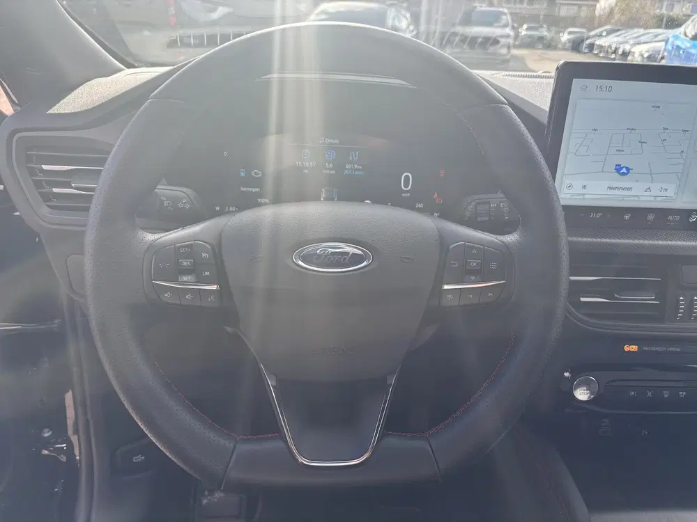 Ford Kuga 2.5 FHEV ST-Line uit 2025, foto 13