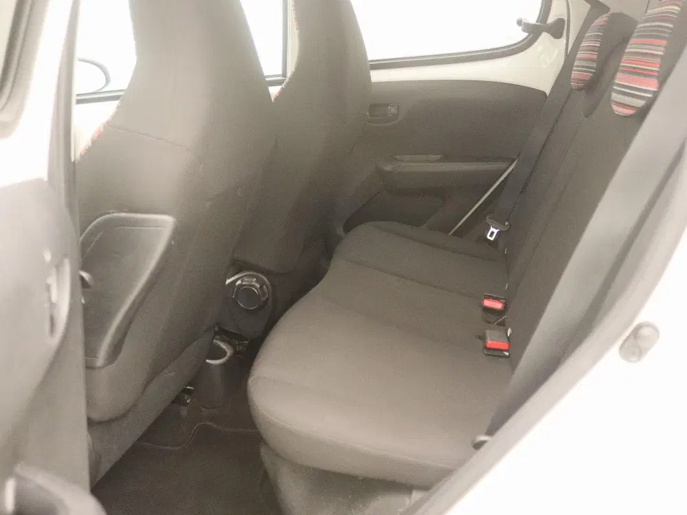 Citroën C1 Citroen C1 1.0 VTi Feel uit 2021, foto 13