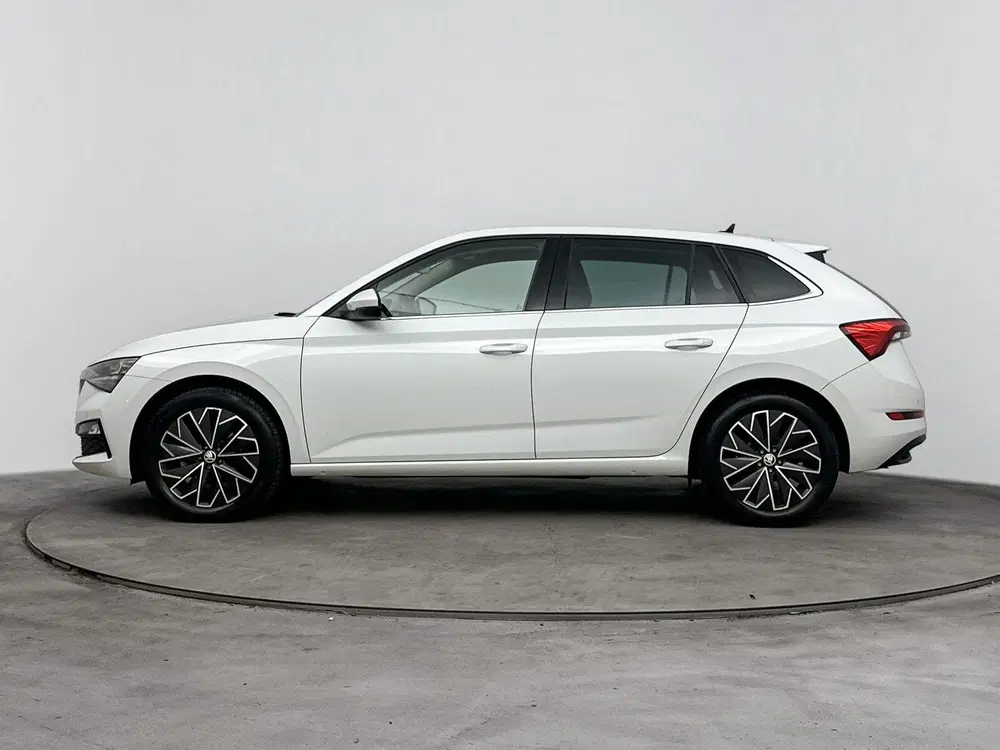 Skoda Scala 1.0 TSI Ambition 110PK uit 2022, foto 2