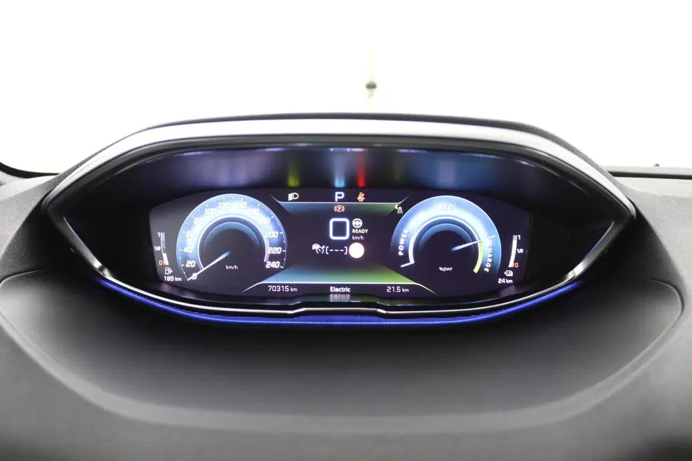 Peugeot 3008 1.6 HYbrid 225 GT uit 2021, foto 10