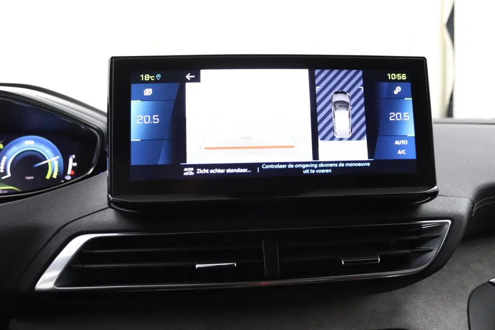 Peugeot 3008 1.6 HYbrid 225 GT uit 2021, foto 6