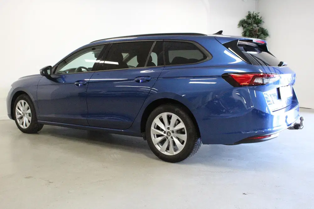 Skoda Superb 1.5 TSI MHEV Business Edition uit 2025, foto 6