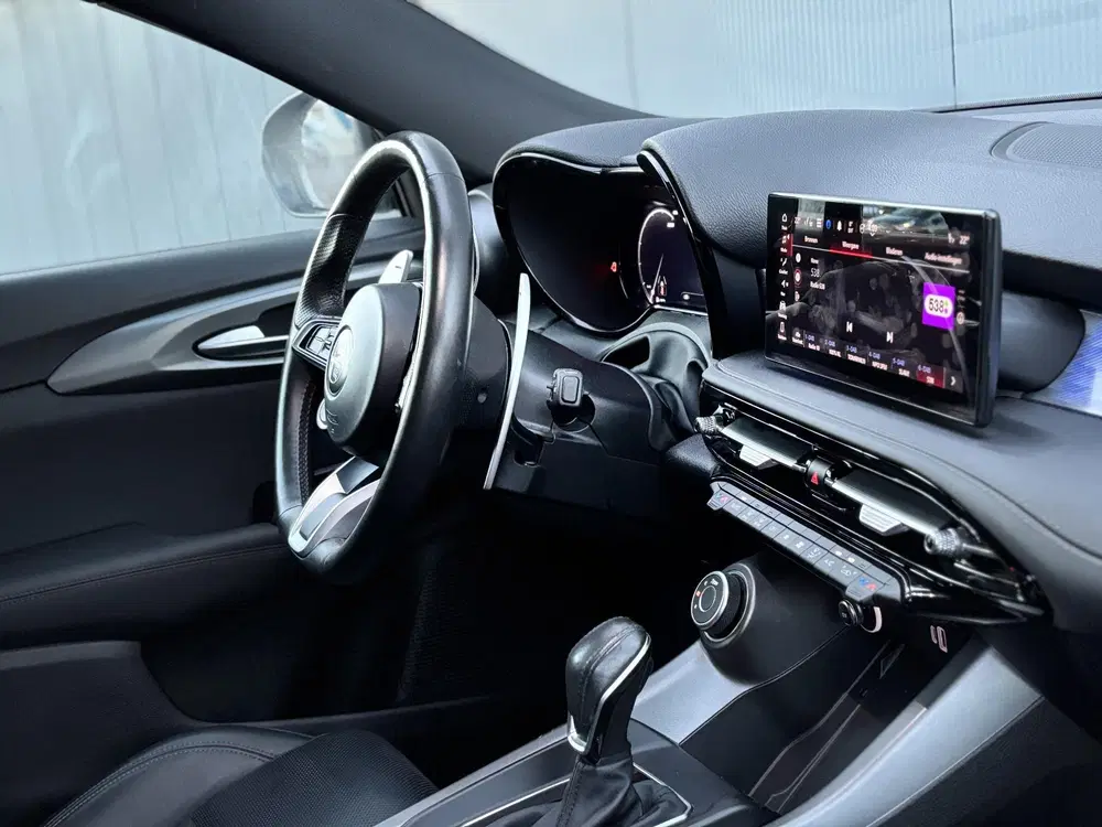 Alfa Romeo Tonale 1.5T Hybrid Edizione Speciale uit 2022, foto 2
