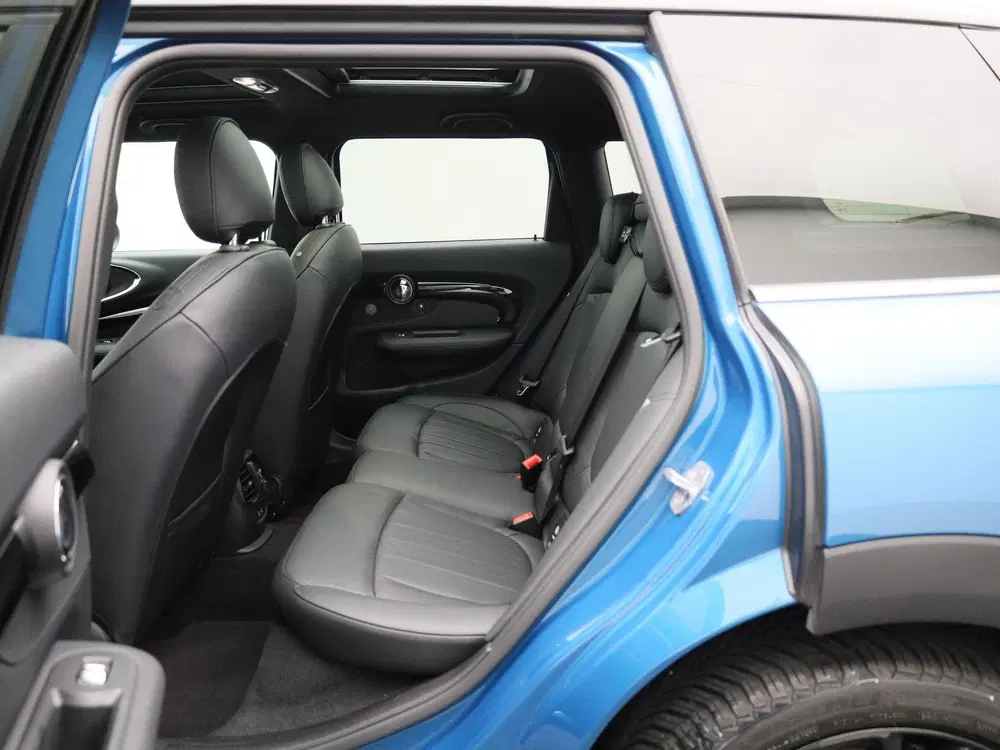 Mini Clubman 1.5 Cooper Classic uit 2023, foto 10