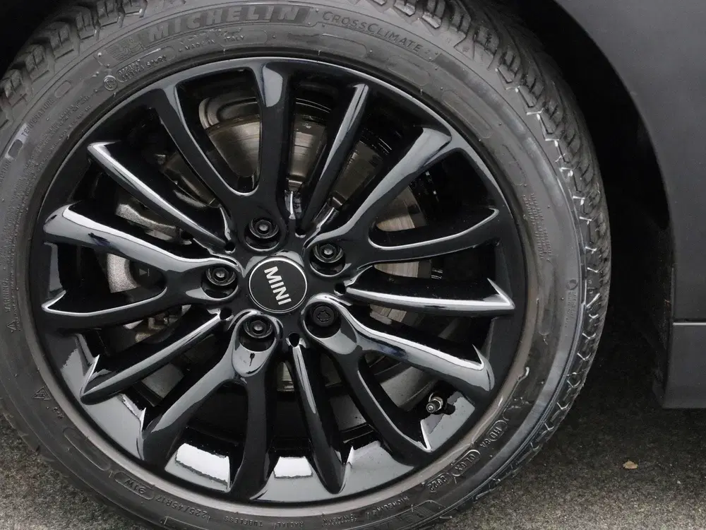 Mini Clubman 1.5 Cooper Classic uit 2023, foto 12
