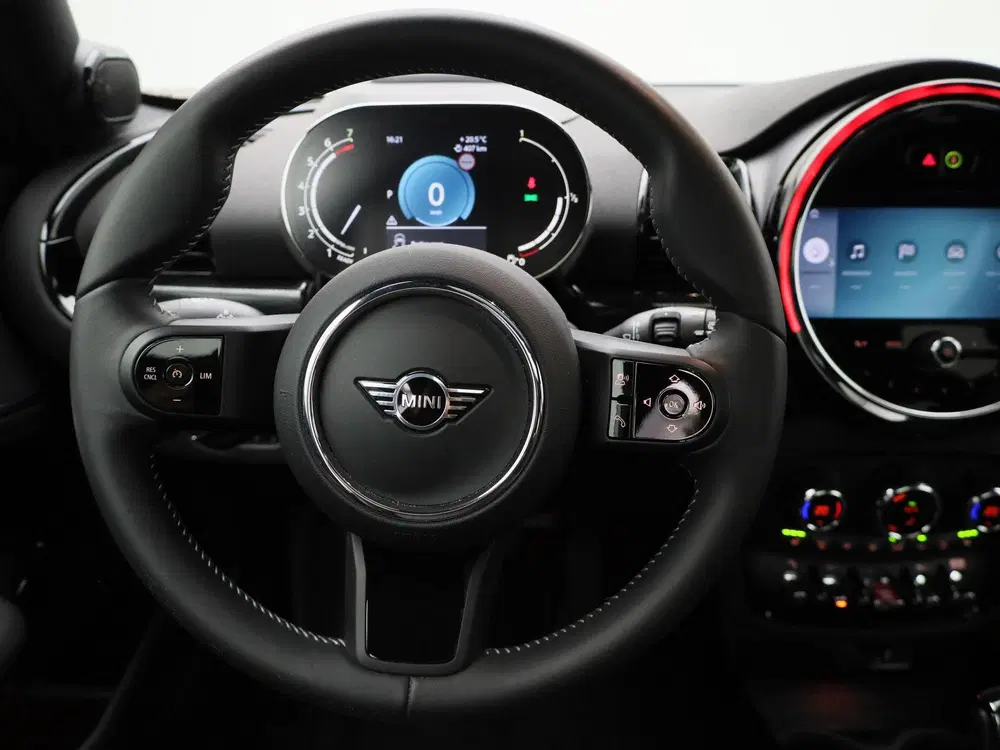 Mini Clubman 1.5 Cooper Classic uit 2023, foto 7