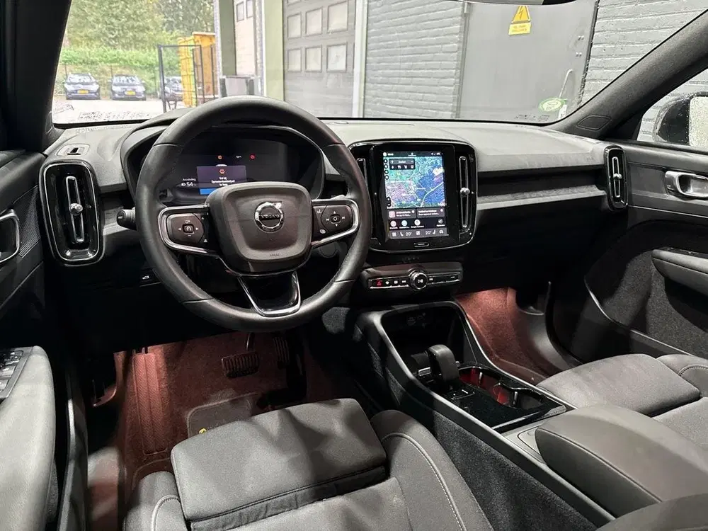 Volvo XC40 Single Motor Extened Range Core uit 2025, foto 5