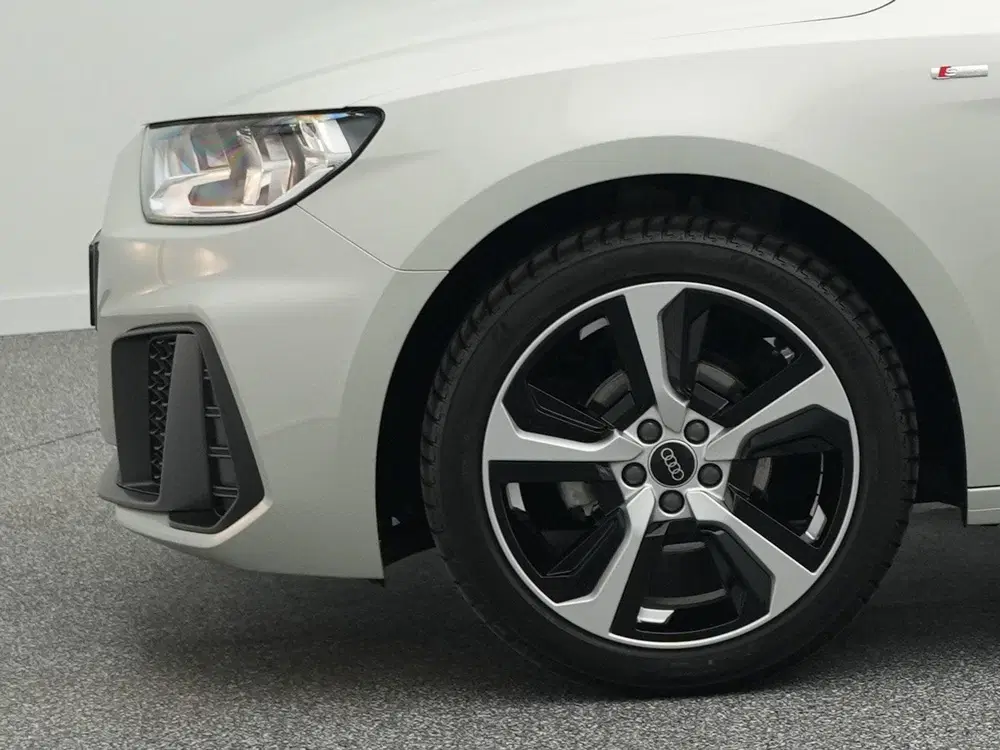 Audi A1 S edition 25 TFSI 95 PK Automaat uit 2026, foto 7