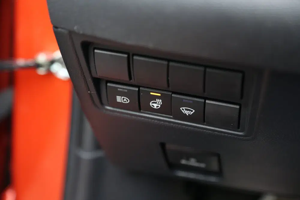 Toyota Yaris Cross 1.5 Hybrid Dynamic Bi-Tone Navi Camera AC uit 2023, foto 15