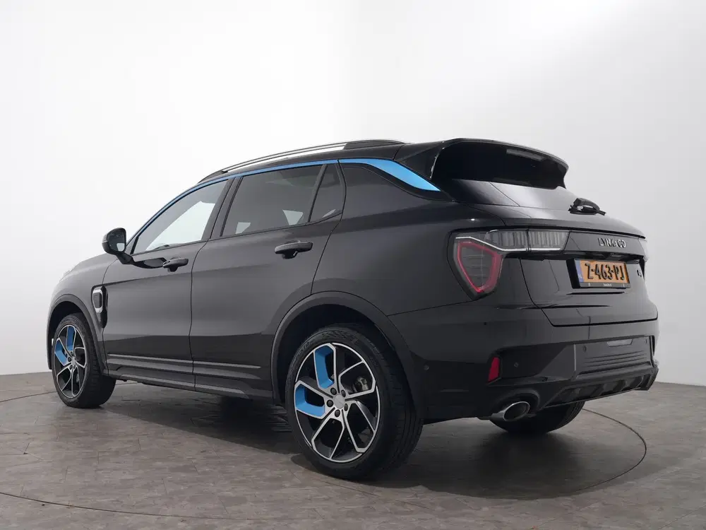 Lynk & Co 01 1.5 PLUG-IN HYBRID 261PK AUT7 SOH 96 uit 2024, foto 3