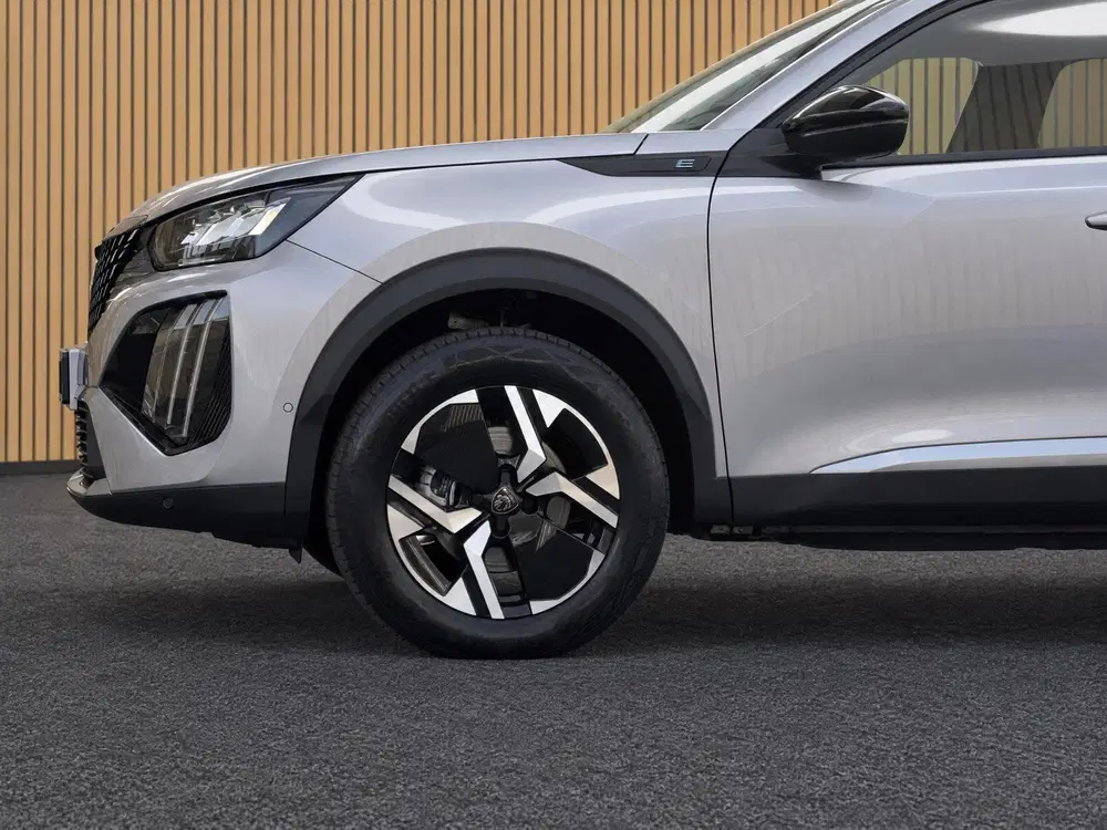 Peugeot 2008 EV Allure Pack 50 kWh uit 2025, foto 12