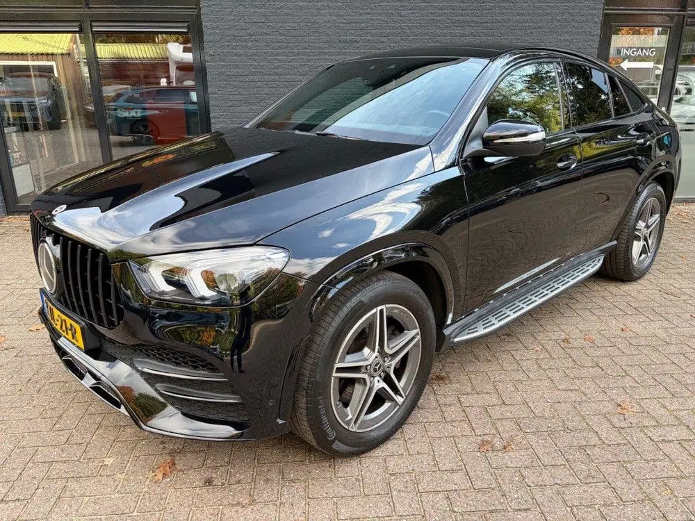 Mercedes-Benz GLE 350 E 4MATIC AMG line PANO uit 2021