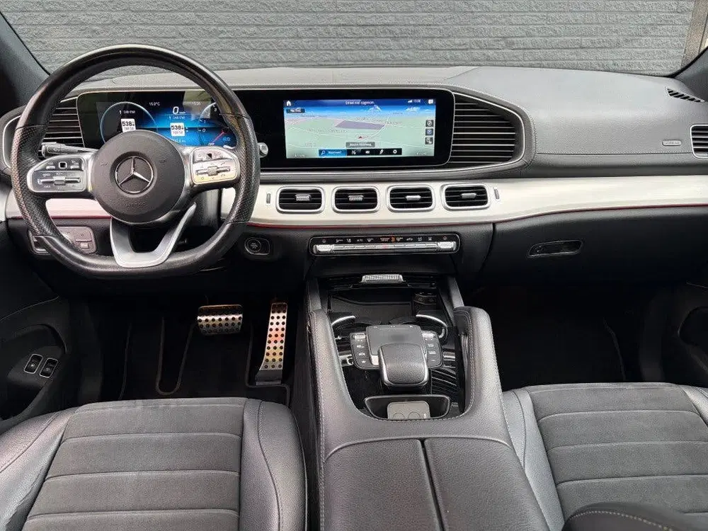 Mercedes-Benz GLE 350 E 4MATIC AMG line PANO uit 2021, foto 13