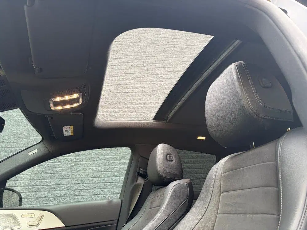Mercedes-Benz GLE 350 E 4MATIC AMG line PANO uit 2021, foto 15