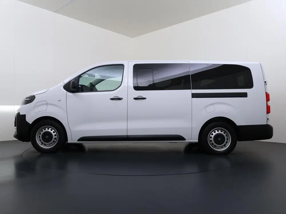 Peugeot Expert Long 75 kWh L3 9pl uit 2025, foto 4