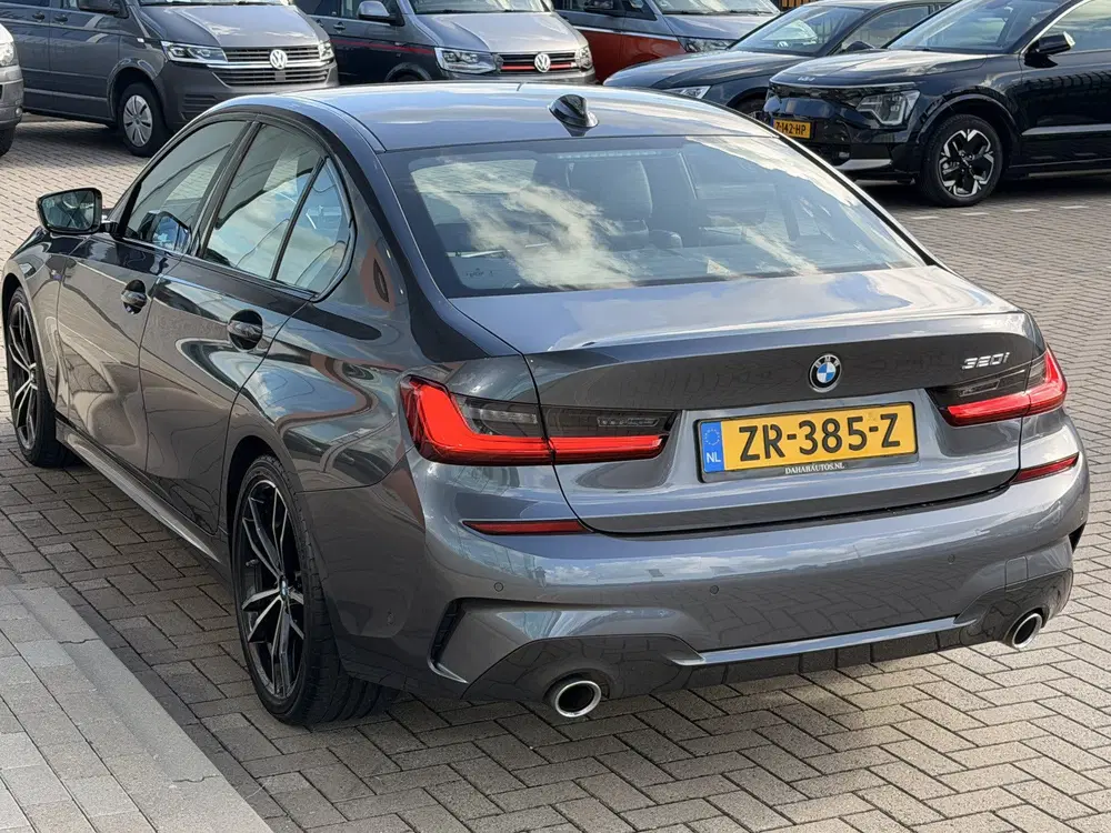 BMW 3-serie 320i M-Sport uit 2019, foto 14
