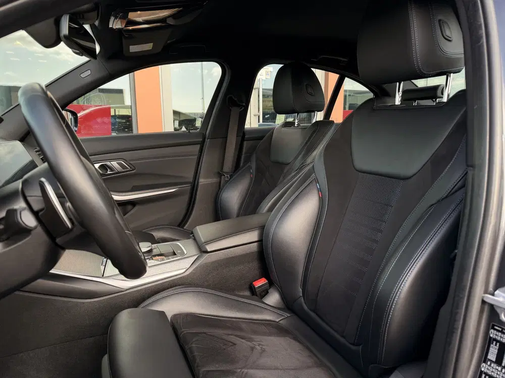 BMW 3-serie 320i M-Sport uit 2019, foto 4