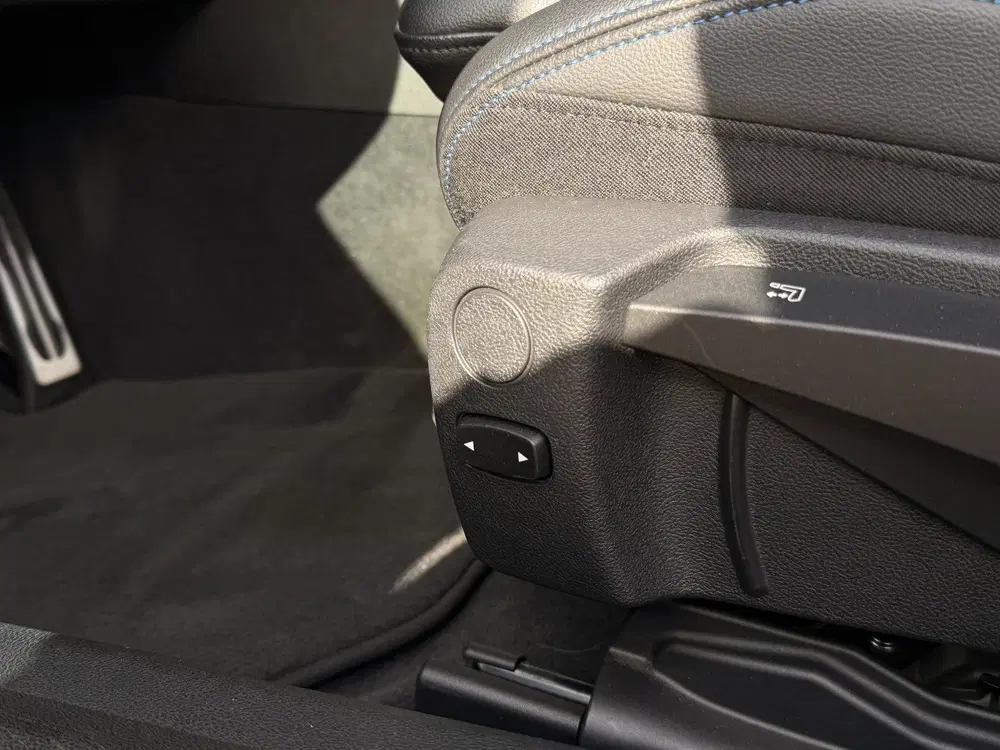 BMW 3-serie 320i M-Sport uit 2019, foto 5