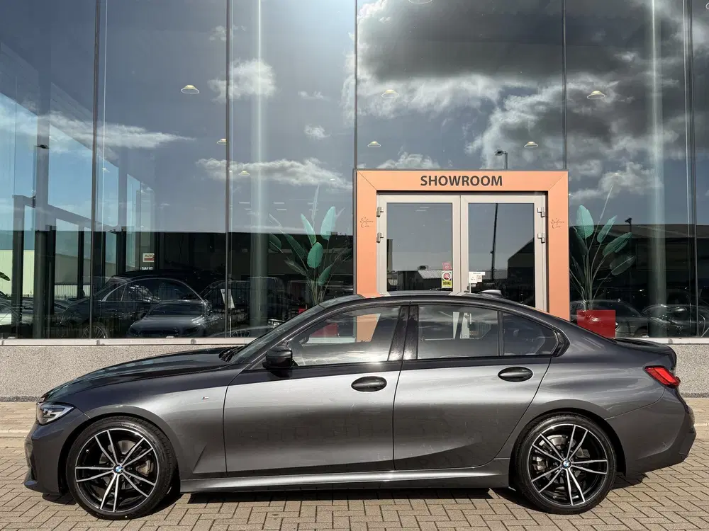 BMW 3-serie 320i M-Sport uit 2019, foto 9