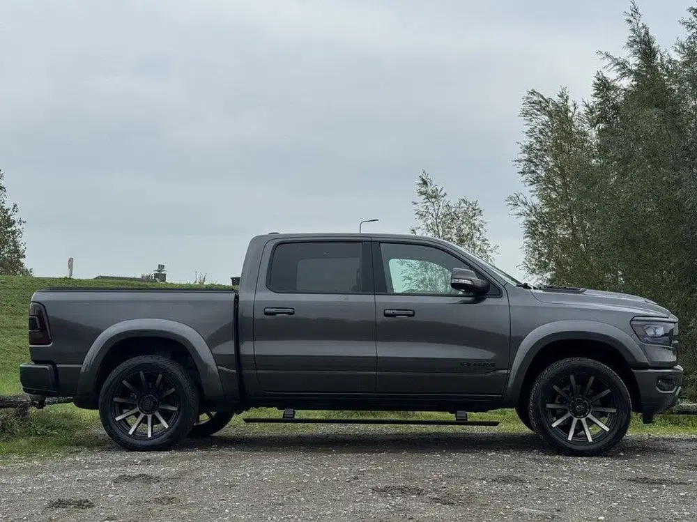 Dodge RAM LARAMIE NIGHT WIDEBODY 5.7L V8 uit 2020, foto 3