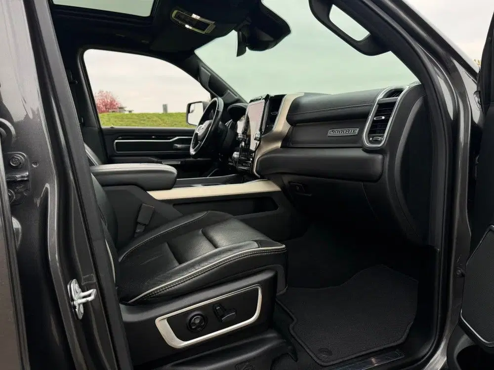 Dodge RAM LARAMIE NIGHT WIDEBODY 5.7L V8 uit 2020, foto 8