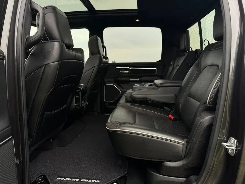 Dodge RAM LARAMIE NIGHT WIDEBODY 5.7L V8 uit 2020, foto 9
