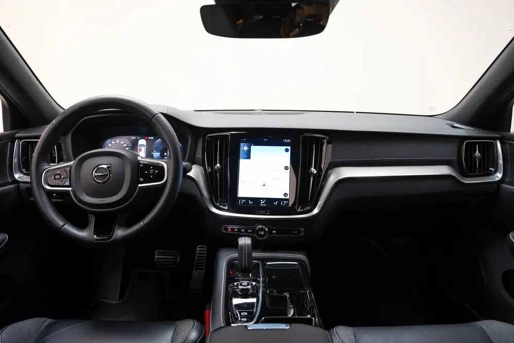 Volvo S60 2.0 Recharge T8 AWD 456pk Polestar Enginee uit 2022, foto 4