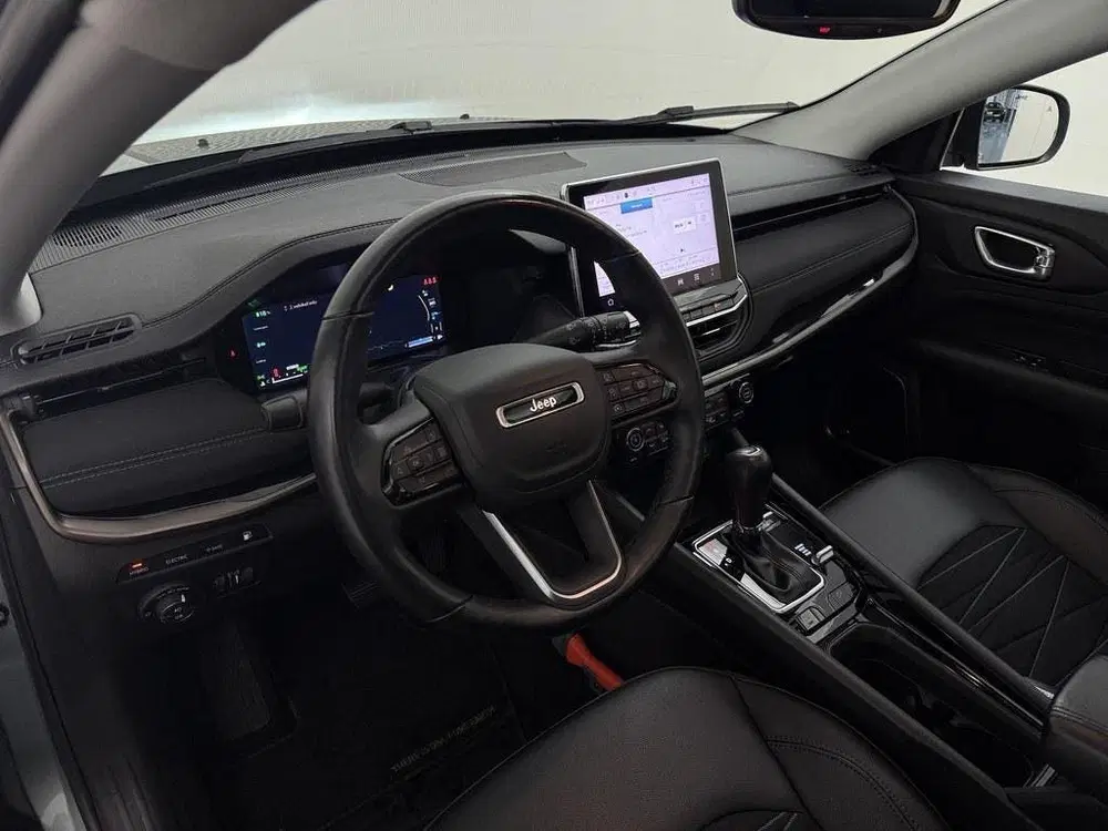 Jeep Compass 4xe 240pk Plug-in Hybrid Upland Pano uit 2023, foto 10