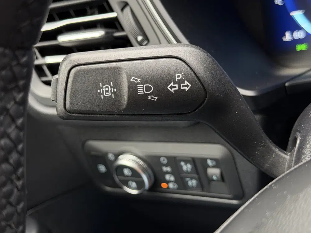 Ford Kuga 2.5 PHEV Cool & Connect Stoelverwarming uit 2023, foto 13