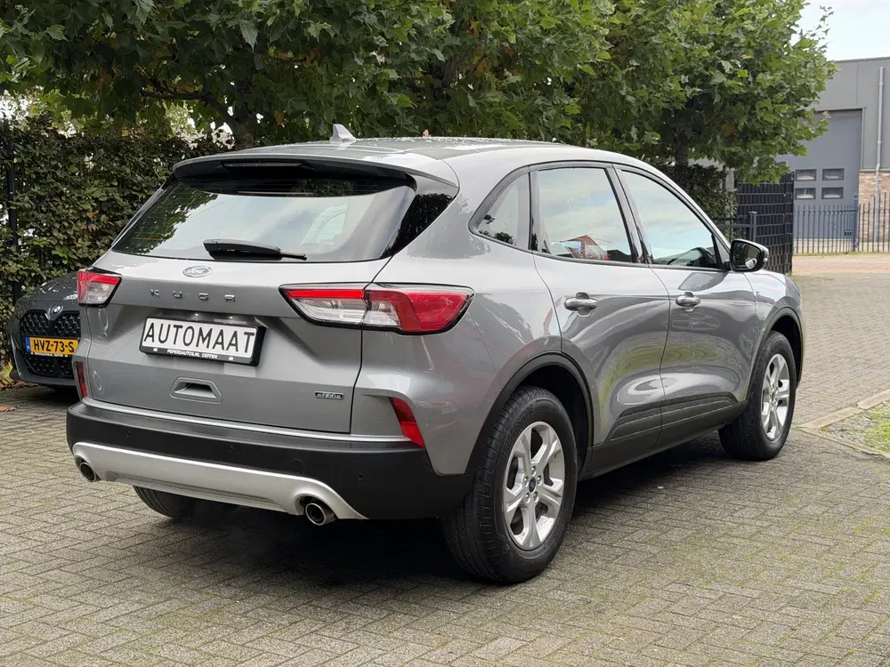 Ford Kuga 2.5 PHEV Cool & Connect Stoelverwarming uit 2023, foto 2