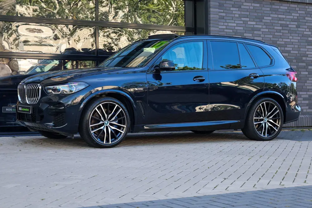 BMW X5 xDrive45e High Executive uit 2023, foto 10
