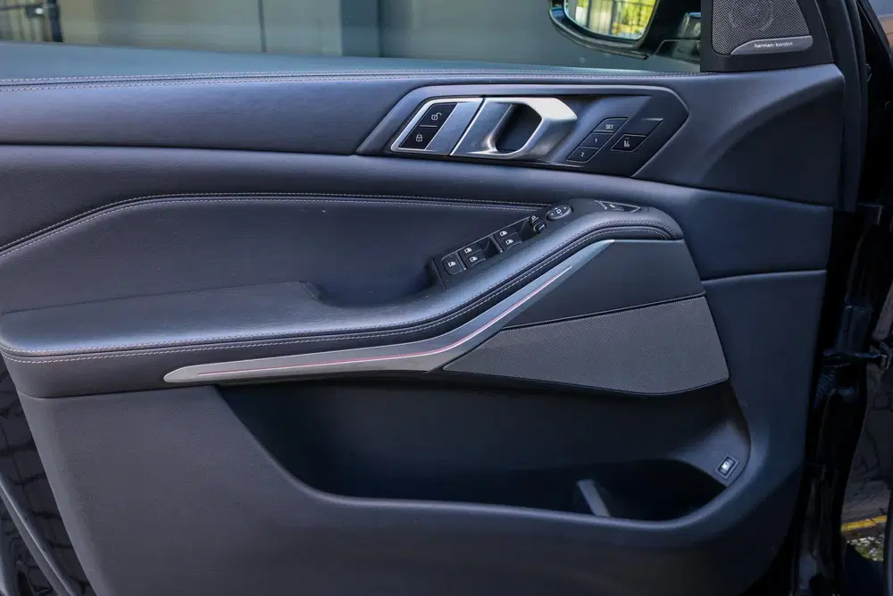 BMW X5 xDrive45e High Executive uit 2023, foto 13