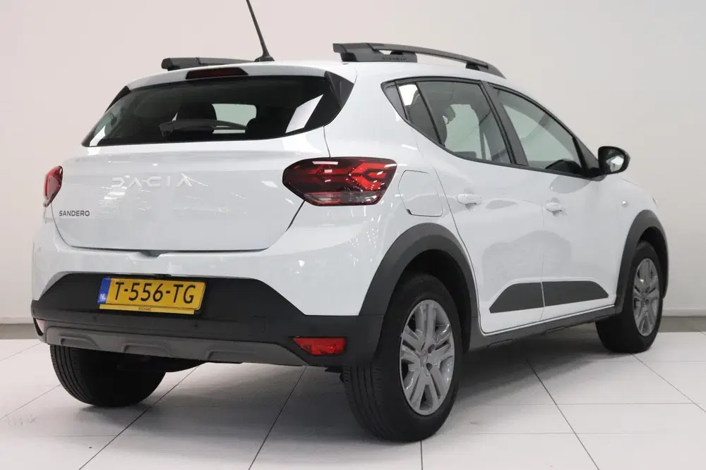 Dacia Sandero 1.0 TCe 100 ECO-G Expression uit 2023, foto 2