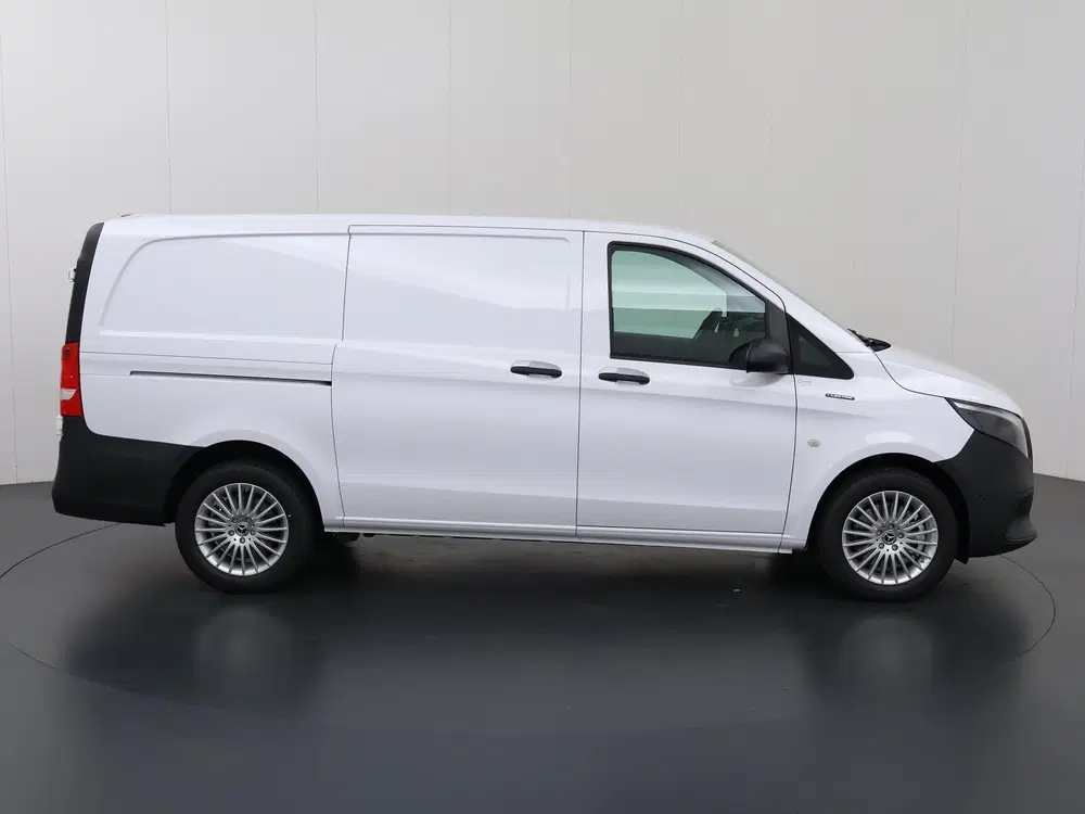 Mercedes-Benz Vito 112 Bestelwagen L2 66 kWh uit 2025, foto 6