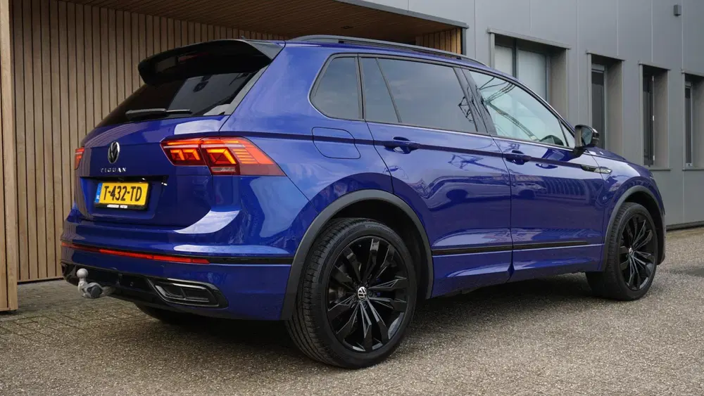 Volkswagen Tiguan 1.5 TSI 150pk 3x R-Line Pano.Dak H&K *Blac uit 2023, foto 5