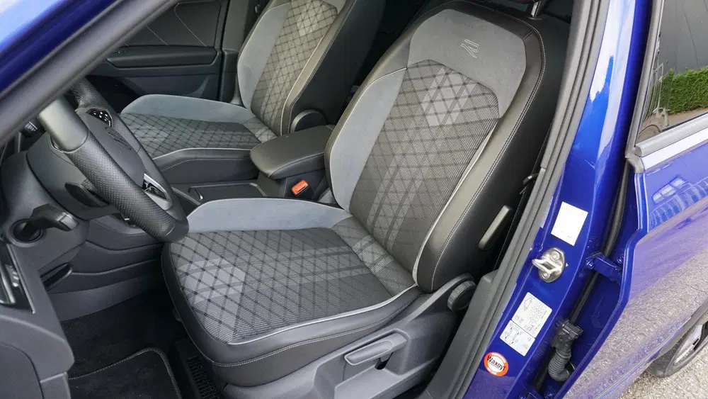 Volkswagen Tiguan 1.5 TSI 150pk 3x R-Line Pano.Dak H&K *Blac uit 2023, foto 8