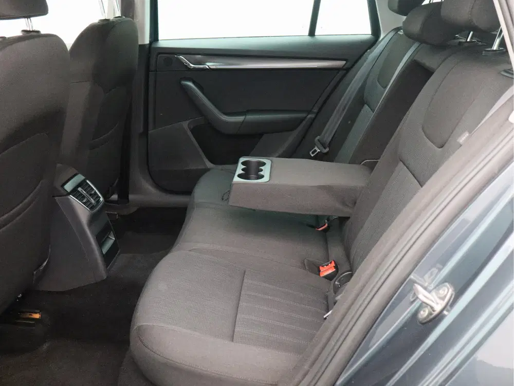 Skoda Octavia 1.0 TSI Greentech Business Edition Plus uit 2019, foto 12