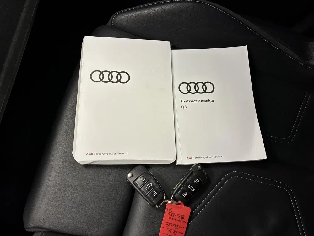 Audi Q3 45 TFSI quattro S-Line edition one uit 2019, foto 15