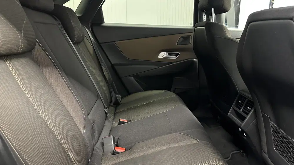 DS Automobiles DS 7 Crossback Ds 7 Crossback 1.2 PureTech Business AUTOM uit 2020, foto 15
