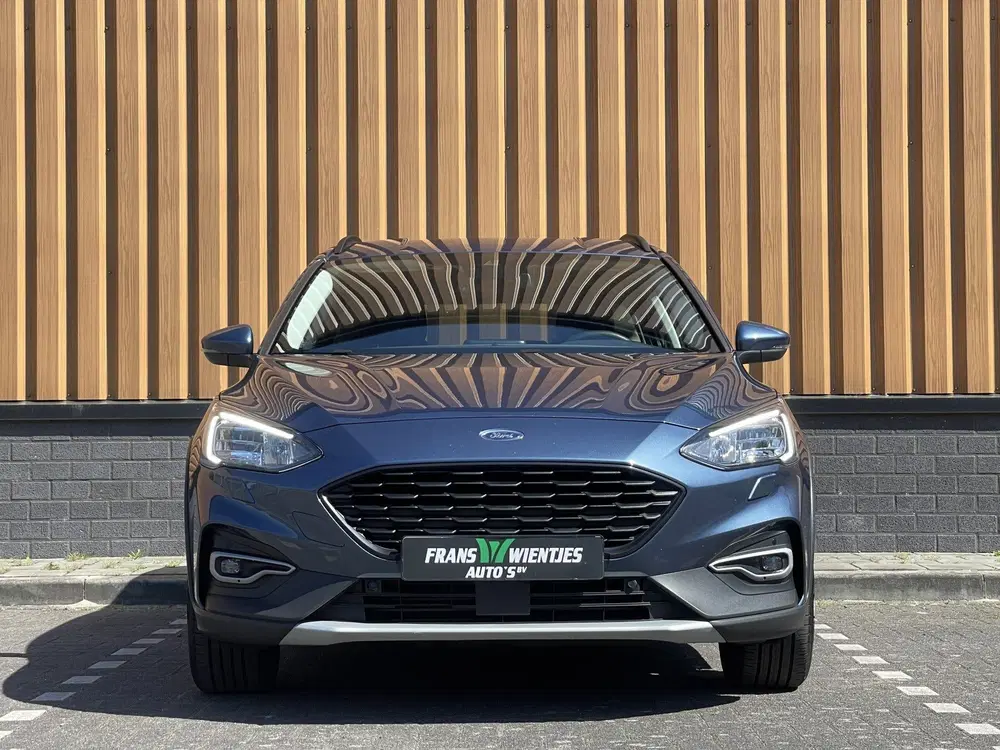 Ford Focus 1.0 EcoBoost Titanium X Business uit 2022, foto 2