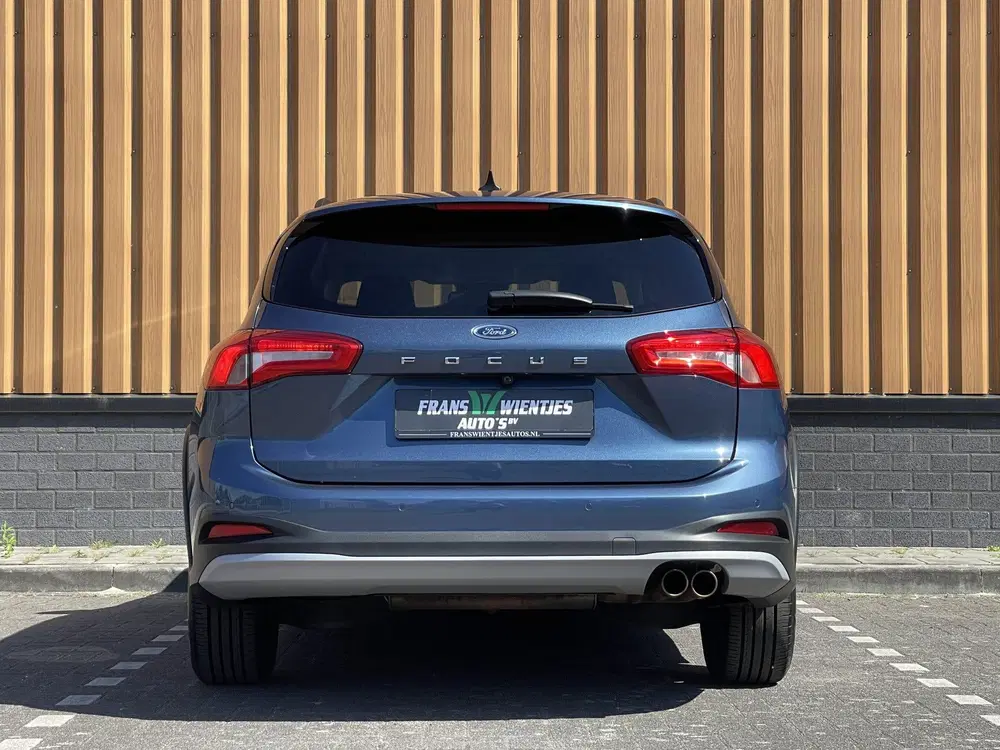 Ford Focus 1.0 EcoBoost Titanium X Business uit 2022, foto 6