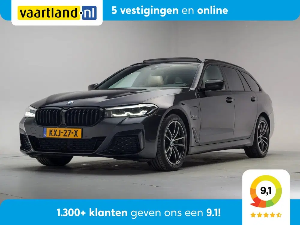 BMW 5-serie 5 Serie 530e M Sport Shadow [ Panorama App uit 2022