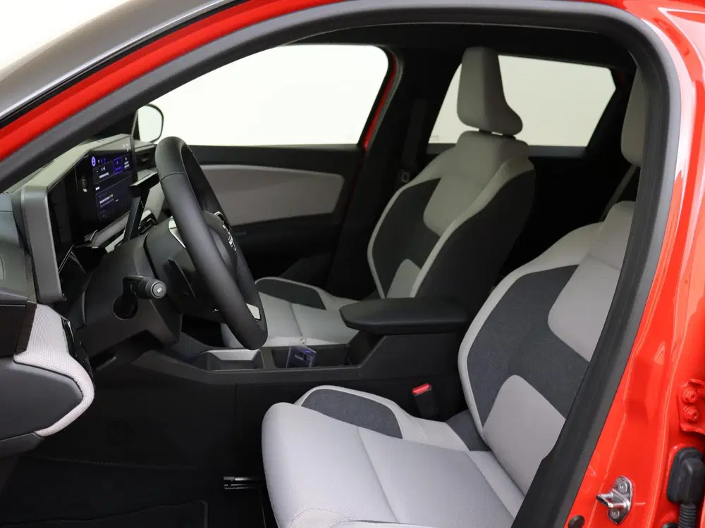 Nissan Micra EVOLVE 52 kWh uit 2026, foto 15