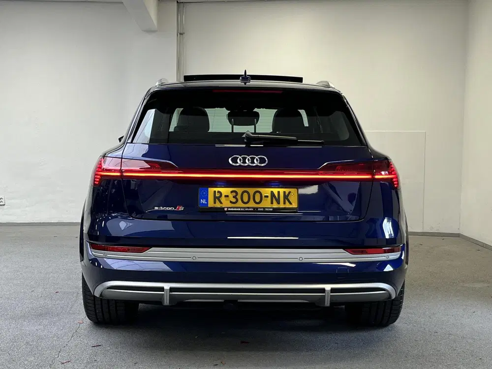 Audi e-tron S quattro 95 kWh uit 2022, foto 10