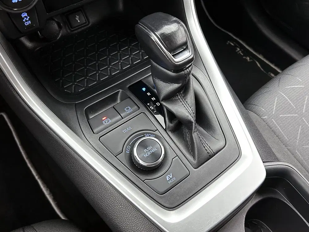 Toyota RAV 4 2.5 Hybrid AWD Dynamic uit 2022, foto 13