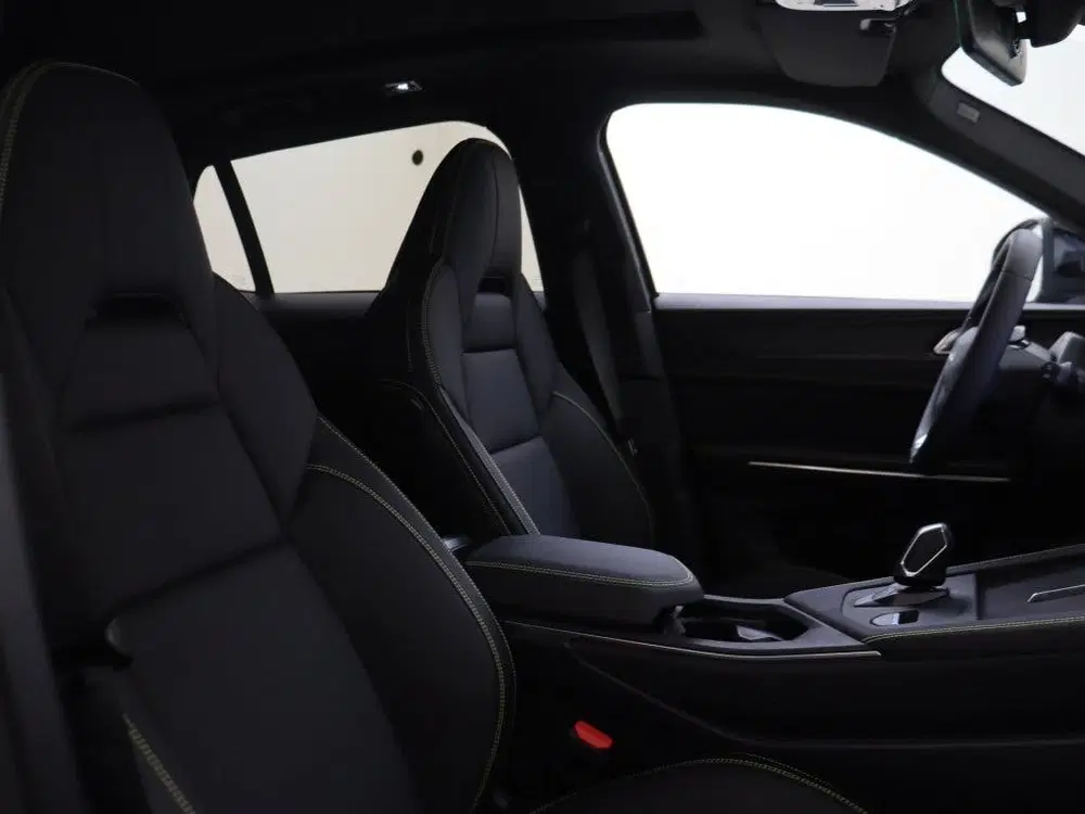 Lynk & Co 01 uit 2026, foto 13