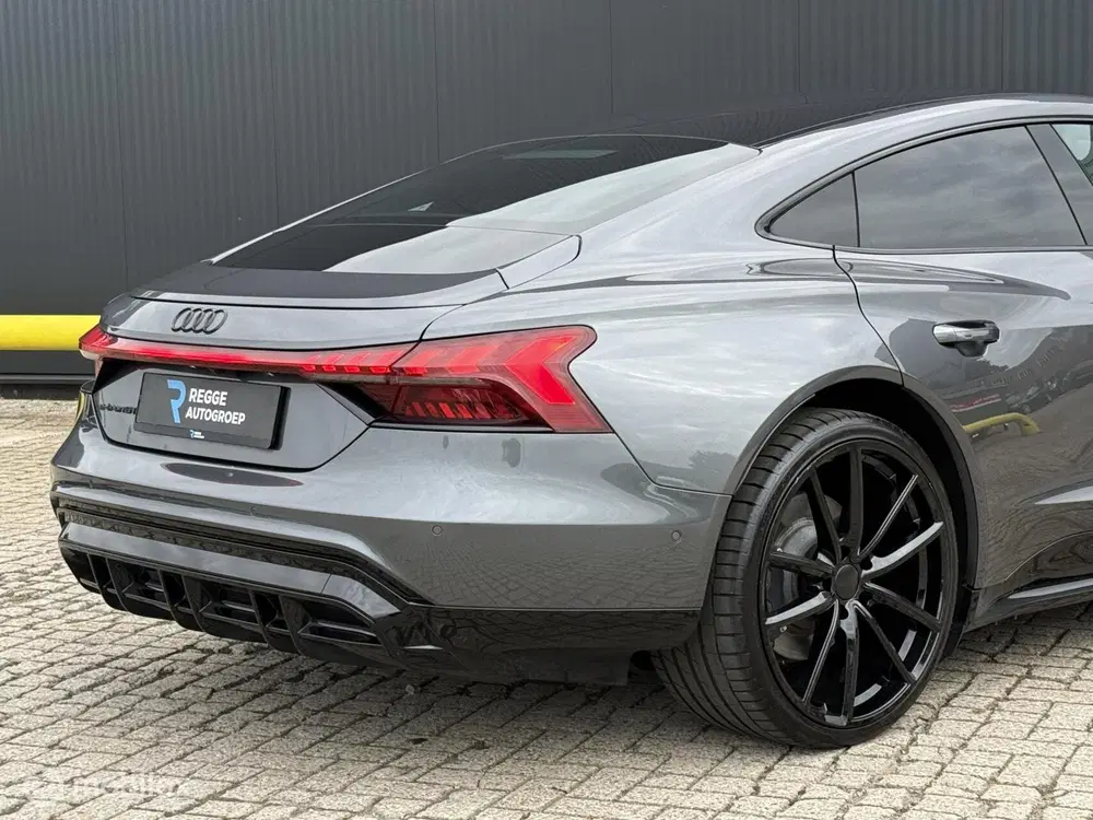 Audi e-tron GT GT edition ZERO Competition 93 kWh SOH8 uit 2021, foto 10